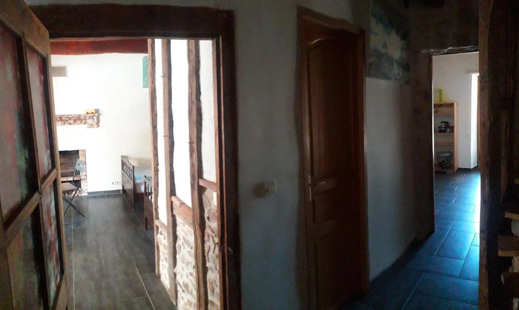 odyssée Vallon-en-Sully Bed and breakfast